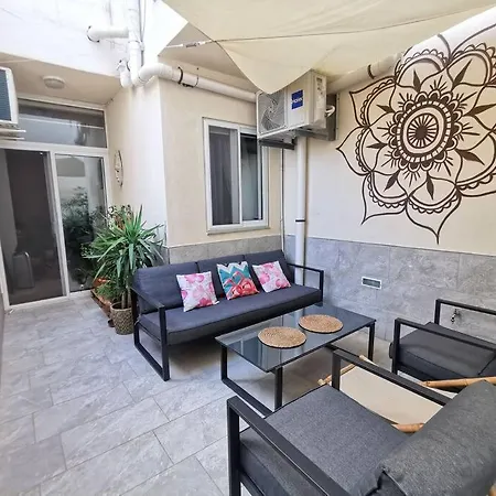 Modern & Spacious2+1 Bedroom With Patio Apartment St. Paul's Bay